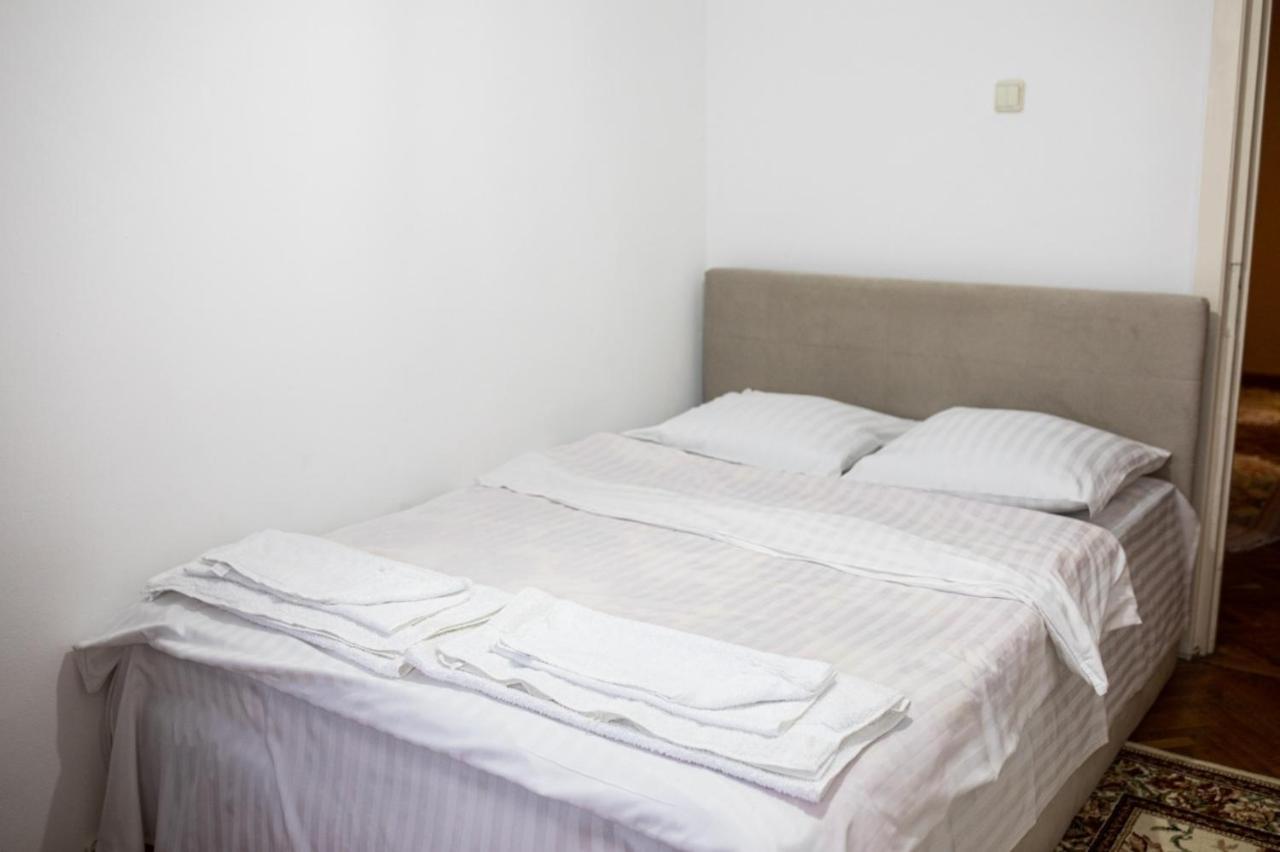 C Central Apartament Drobeta Turnu Severin Dış mekan fotoğraf
